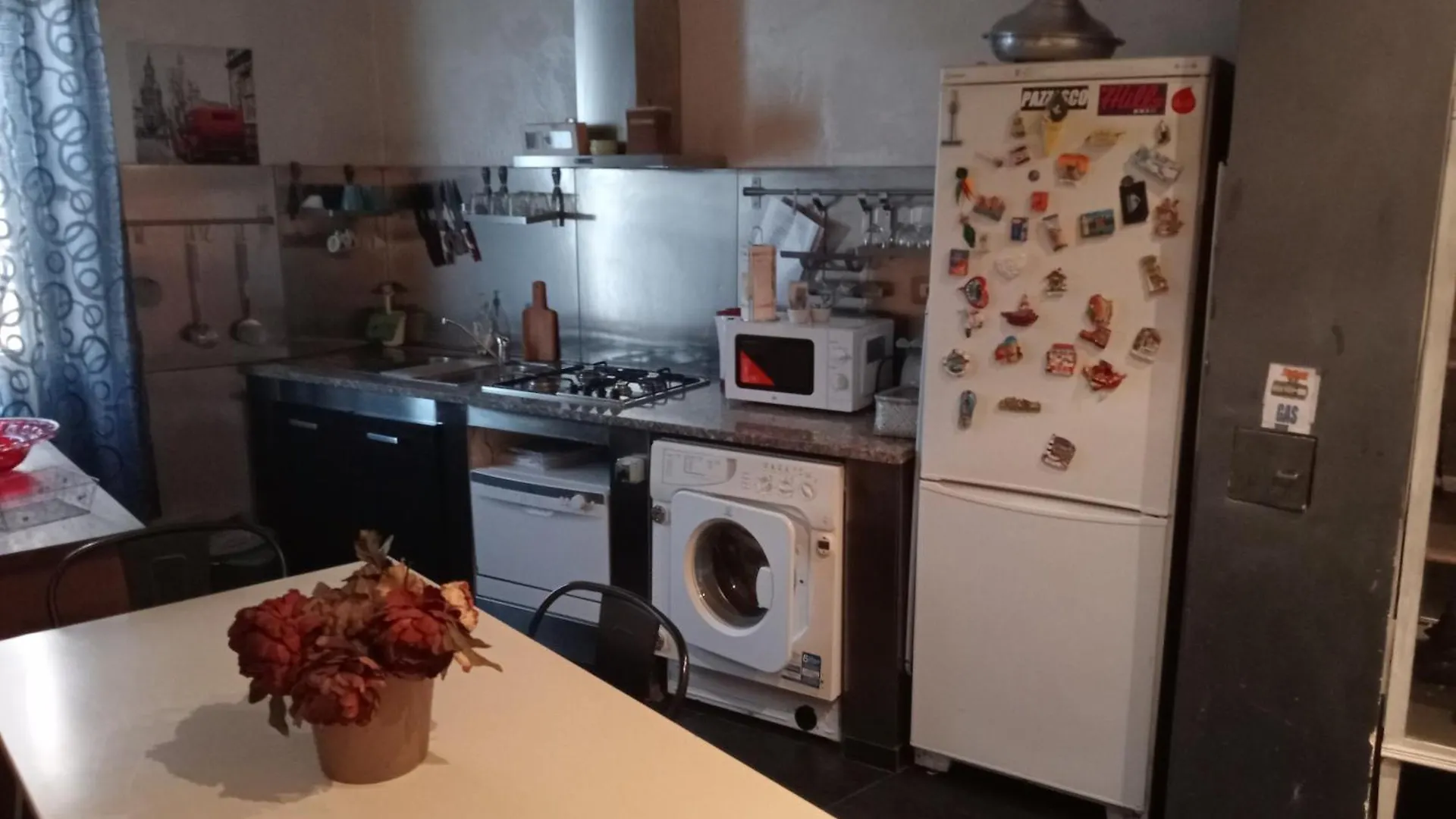 Casa Di Emma contacts